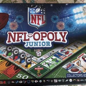 NFL-Opoly Junior Game Collector’s Edition Set